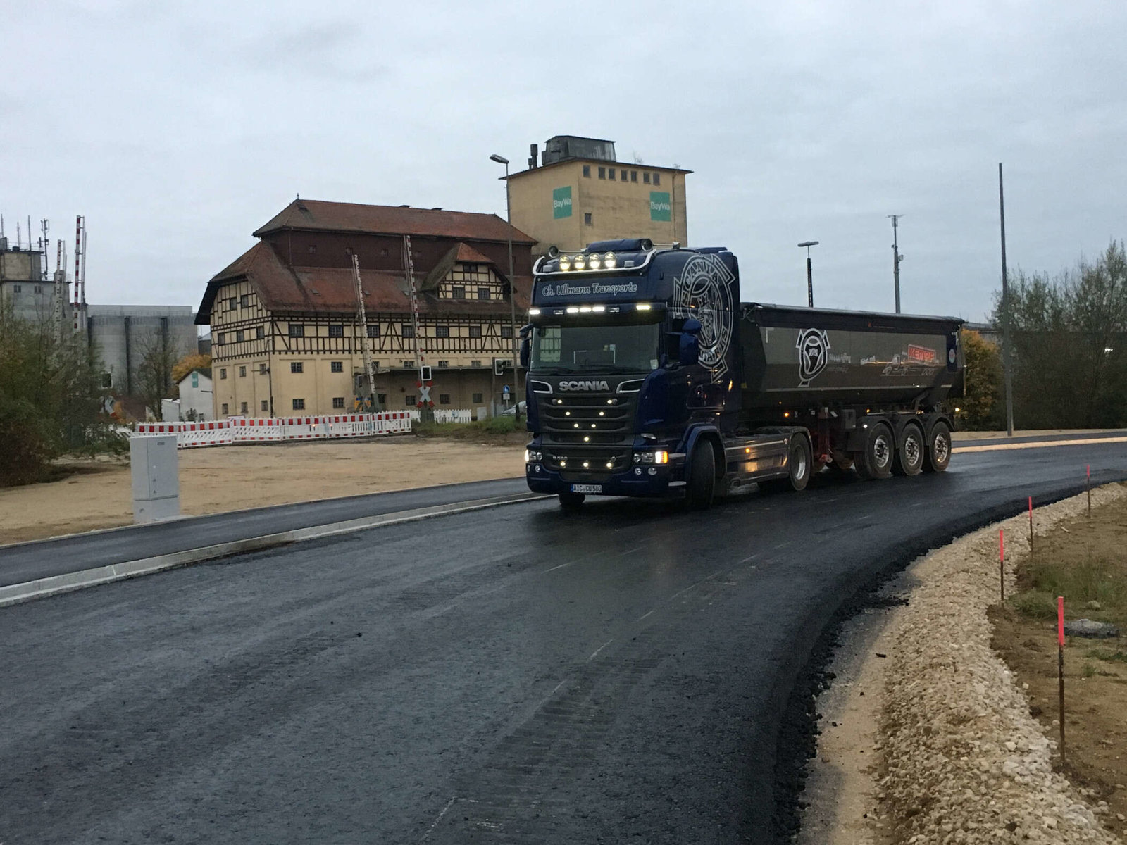 Lkw-Kipper von Christian Ullmann Transporte